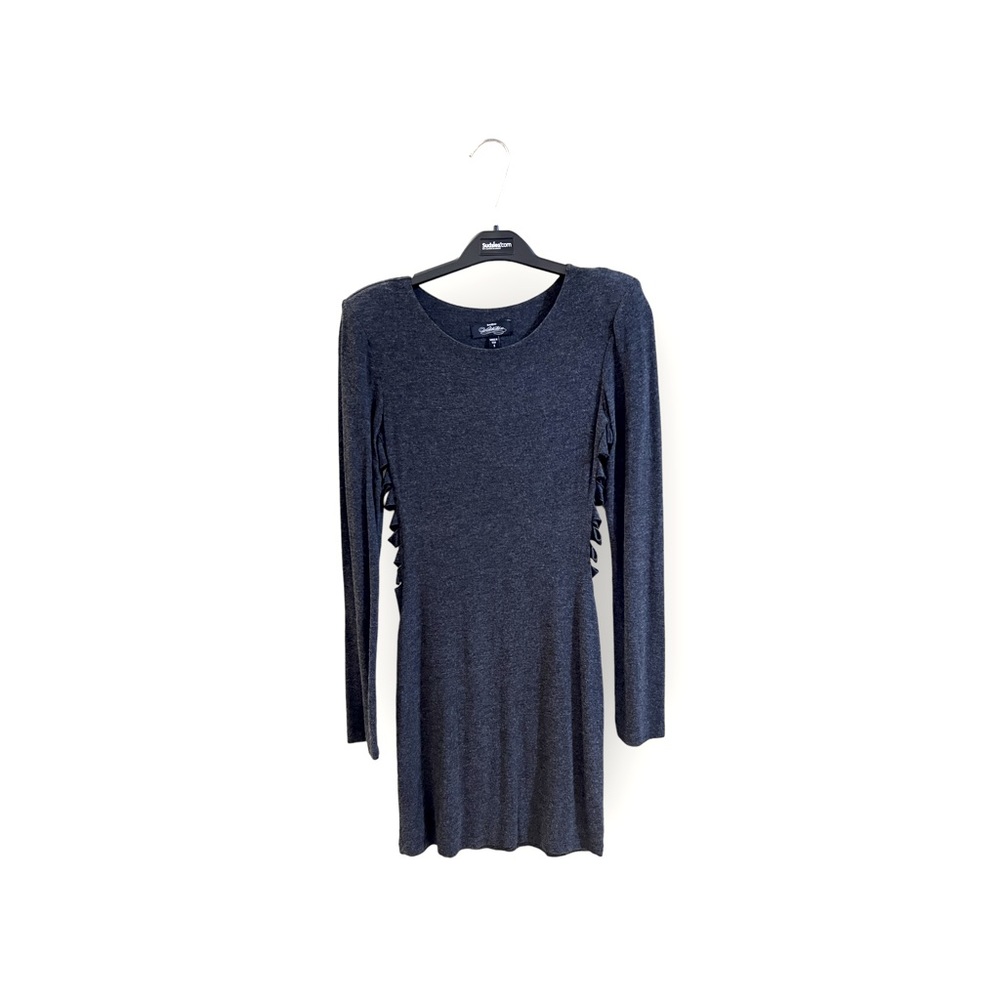Bebé addiction dress. Grey. Size small.